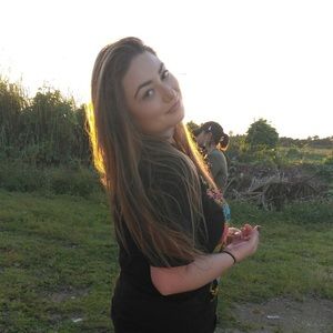 Meet your Posher, Jessica